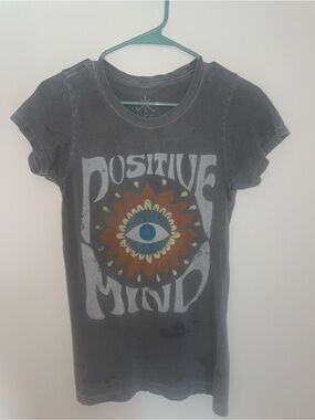 Positive Mind Graphic Gray Tee